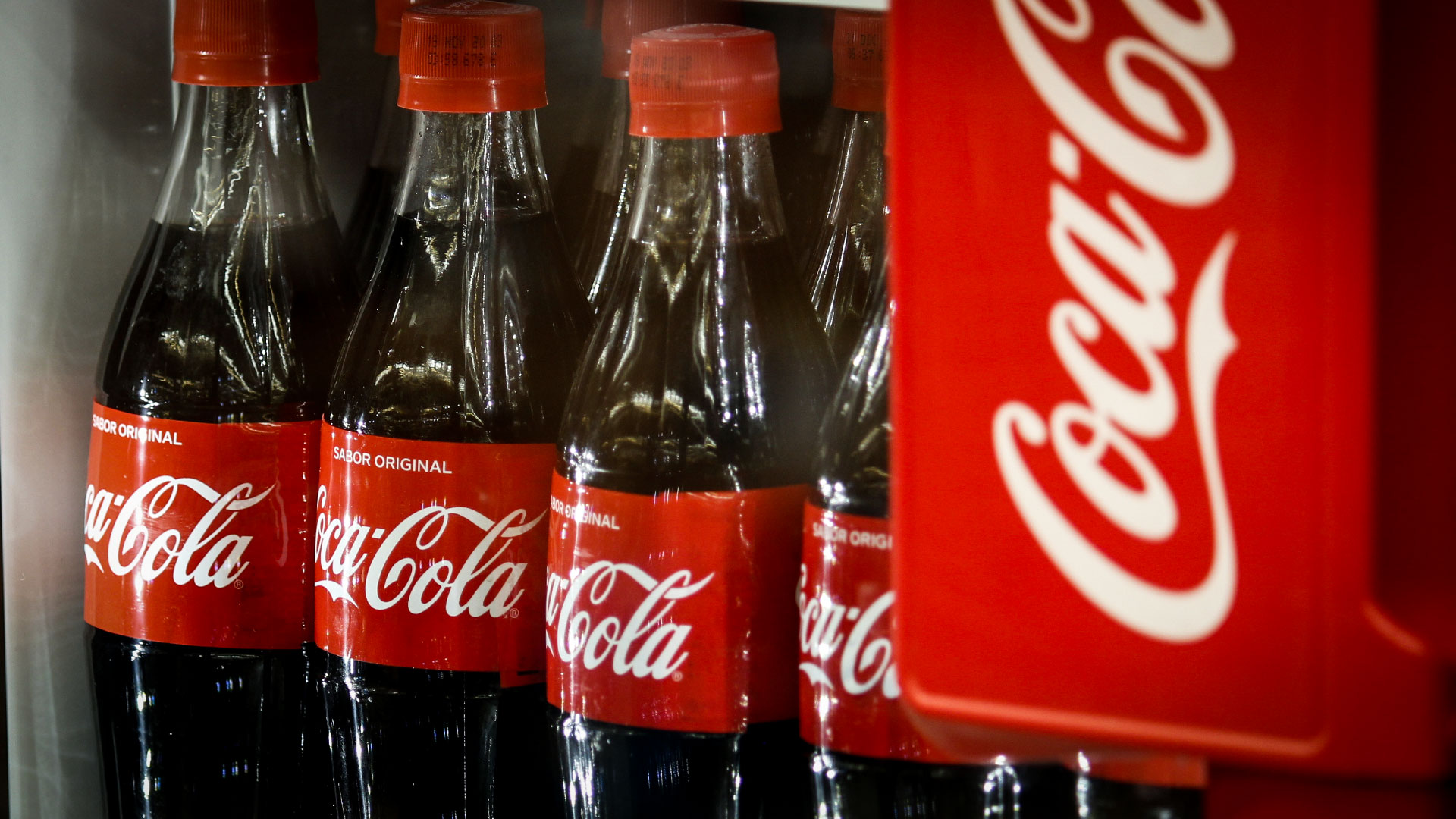 En México, las grandes corporaciones de la chatarra y las bebidas endulzadas no han tenido éxito con el Gobierno federal para lanzar programas público-privados en respuesta a la pandemia, pero lo han hecho a escala estatal y municipal. Foto: Juan José Plascencia.