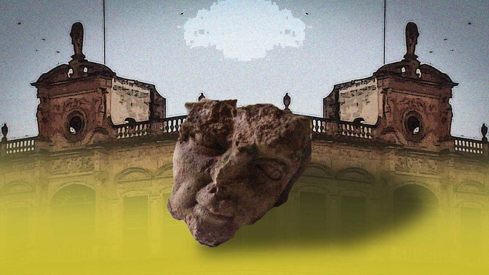 Cabeza de la estatua del marquez de Jaral de Berrio. Sobrevivió a las balas de la Revolución Mexicana pero no a los sismos de las últimas horas. Imagen: especial