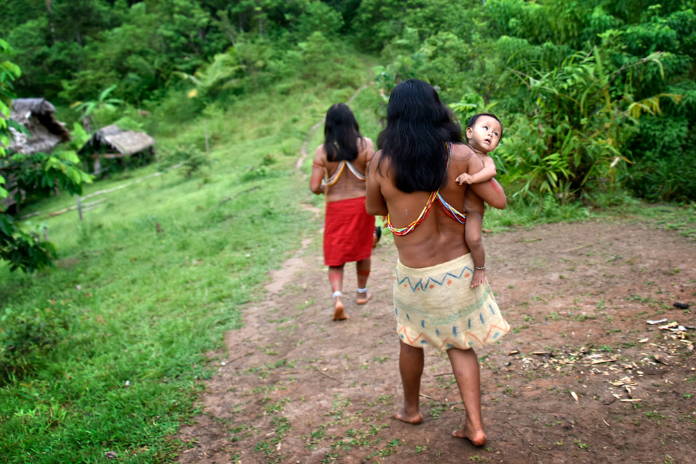 Mujeres Matsés. Foto: Michiel van Nimwegen/Flickr
